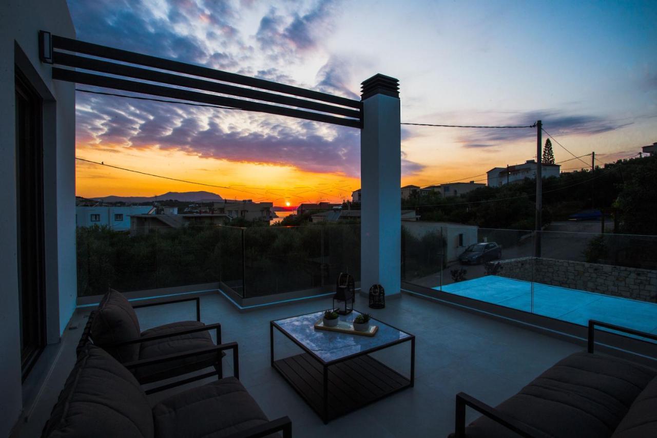 Avrilia Seaside Villa Heated Pool Алмирида Экстерьер фото