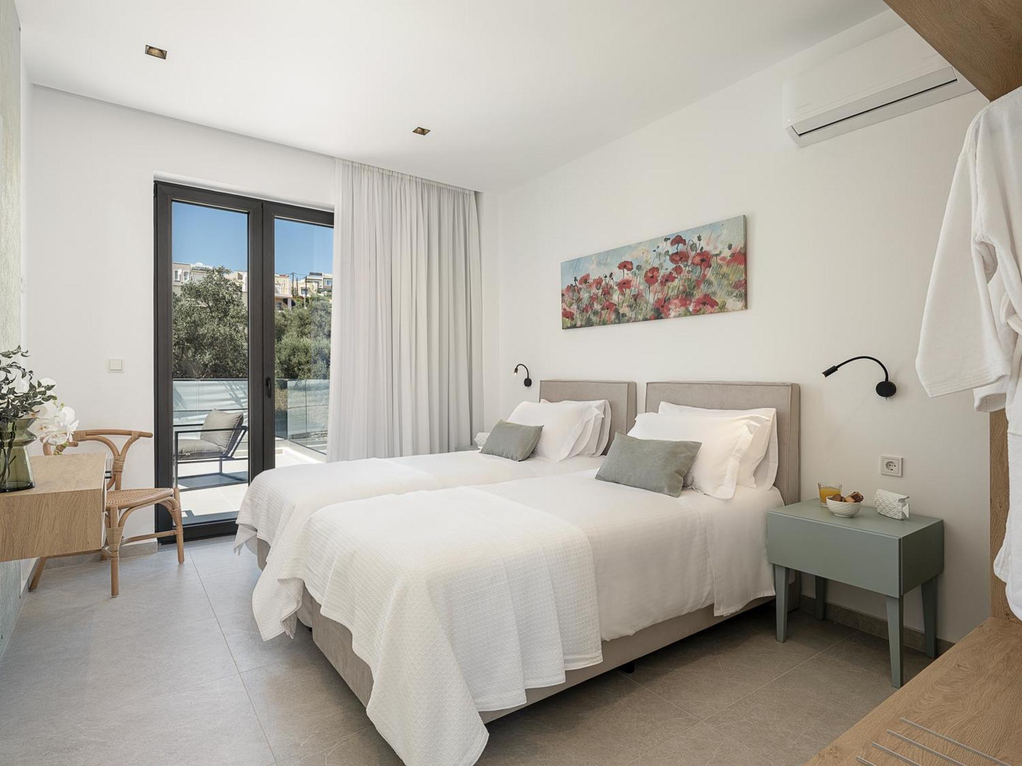 Avrilia Seaside Villa Heated Pool Алмирида Экстерьер фото