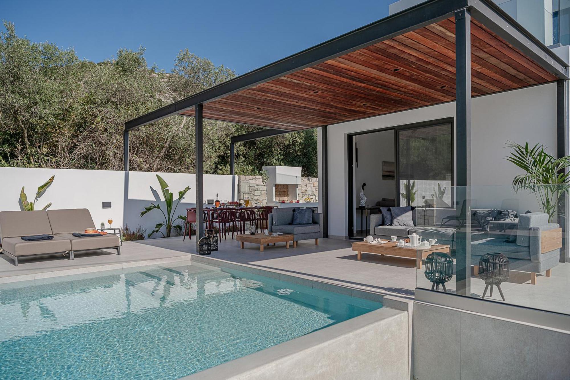 Avrilia Seaside Villa Heated Pool Алмирида Экстерьер фото